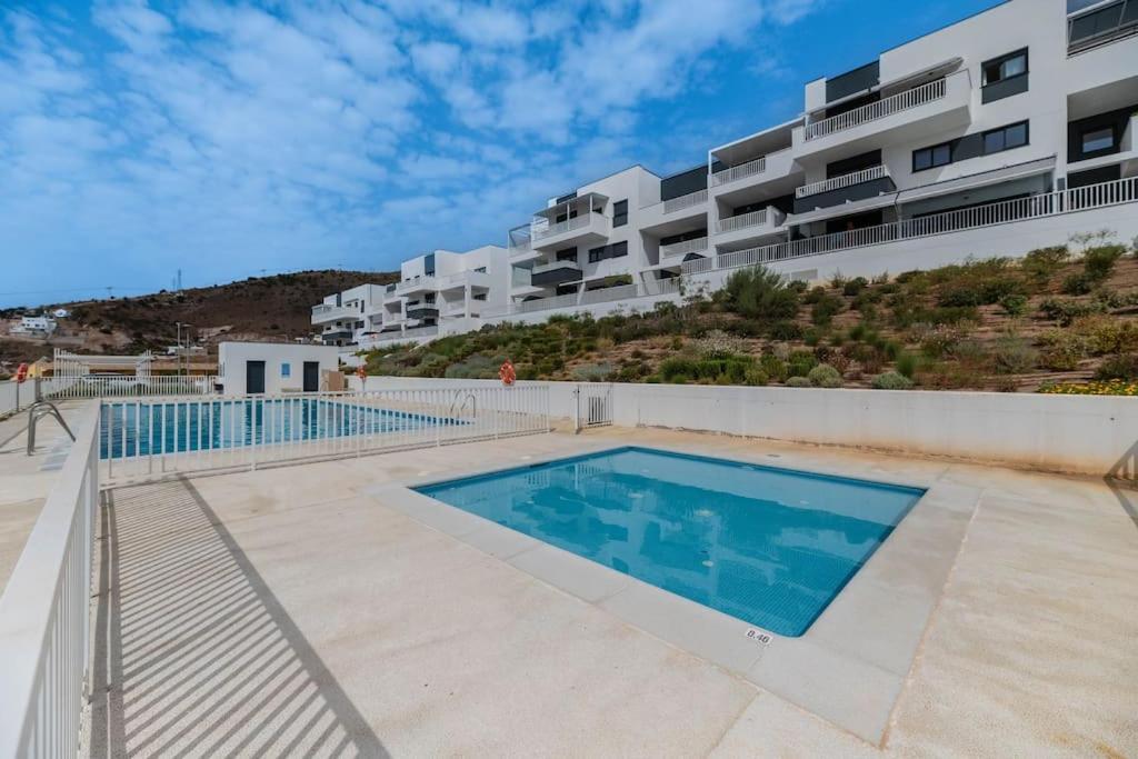 Apartamento Lxr Nova Marina 2Hab Vistas Al Mar Benalmádena Exterior foto