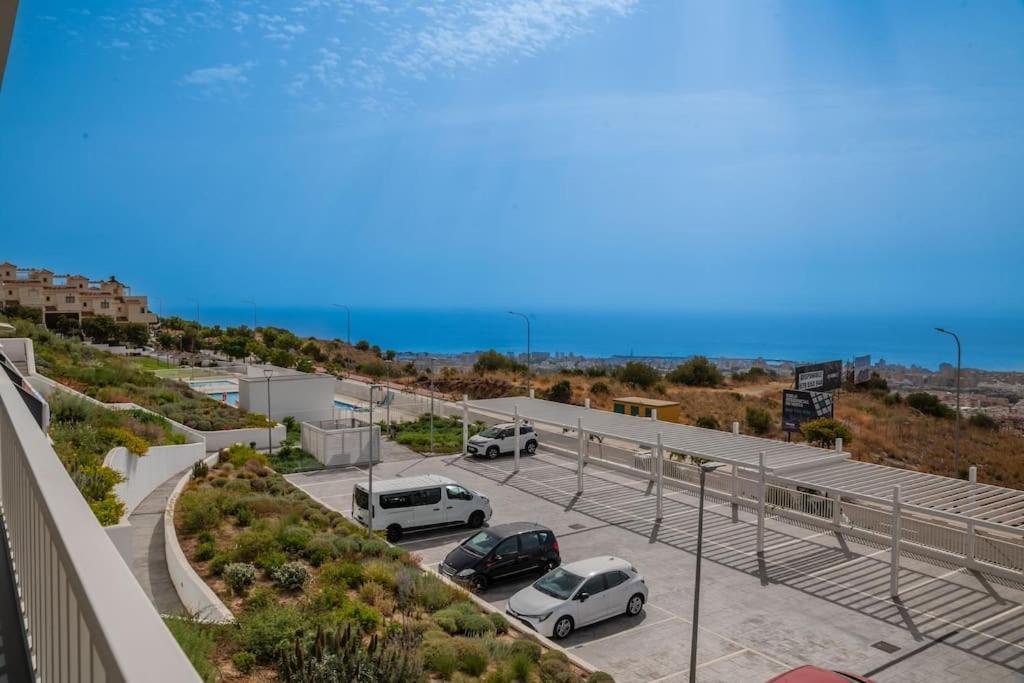 Apartamento Lxr Nova Marina 2Hab Vistas Al Mar Benalmádena Exterior foto