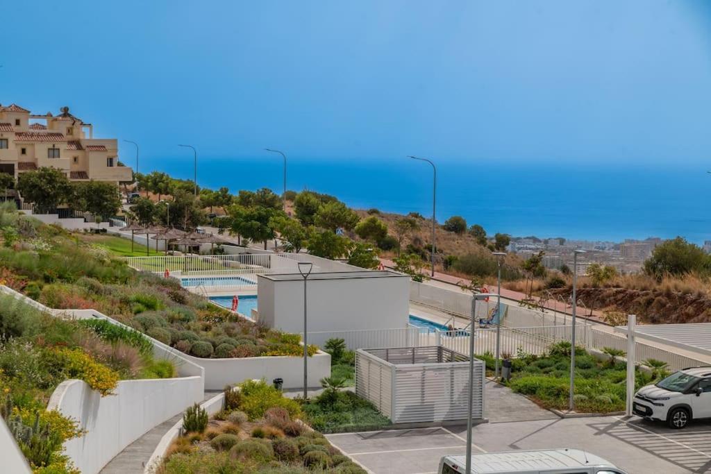 Apartamento Lxr Nova Marina 2Hab Vistas Al Mar Benalmádena Exterior foto