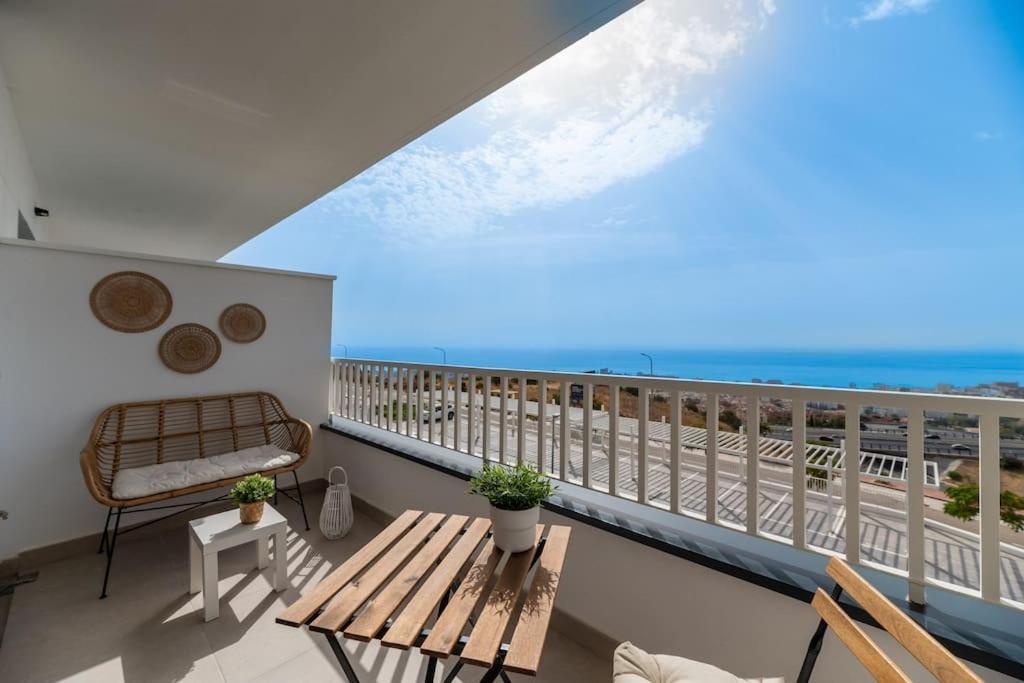 Apartamento Lxr Nova Marina 2Hab Vistas Al Mar Benalmádena Exterior foto